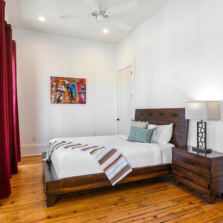 3Br Cottage On Carondelet By Hosteeva 뉴올리언스 외부 사진