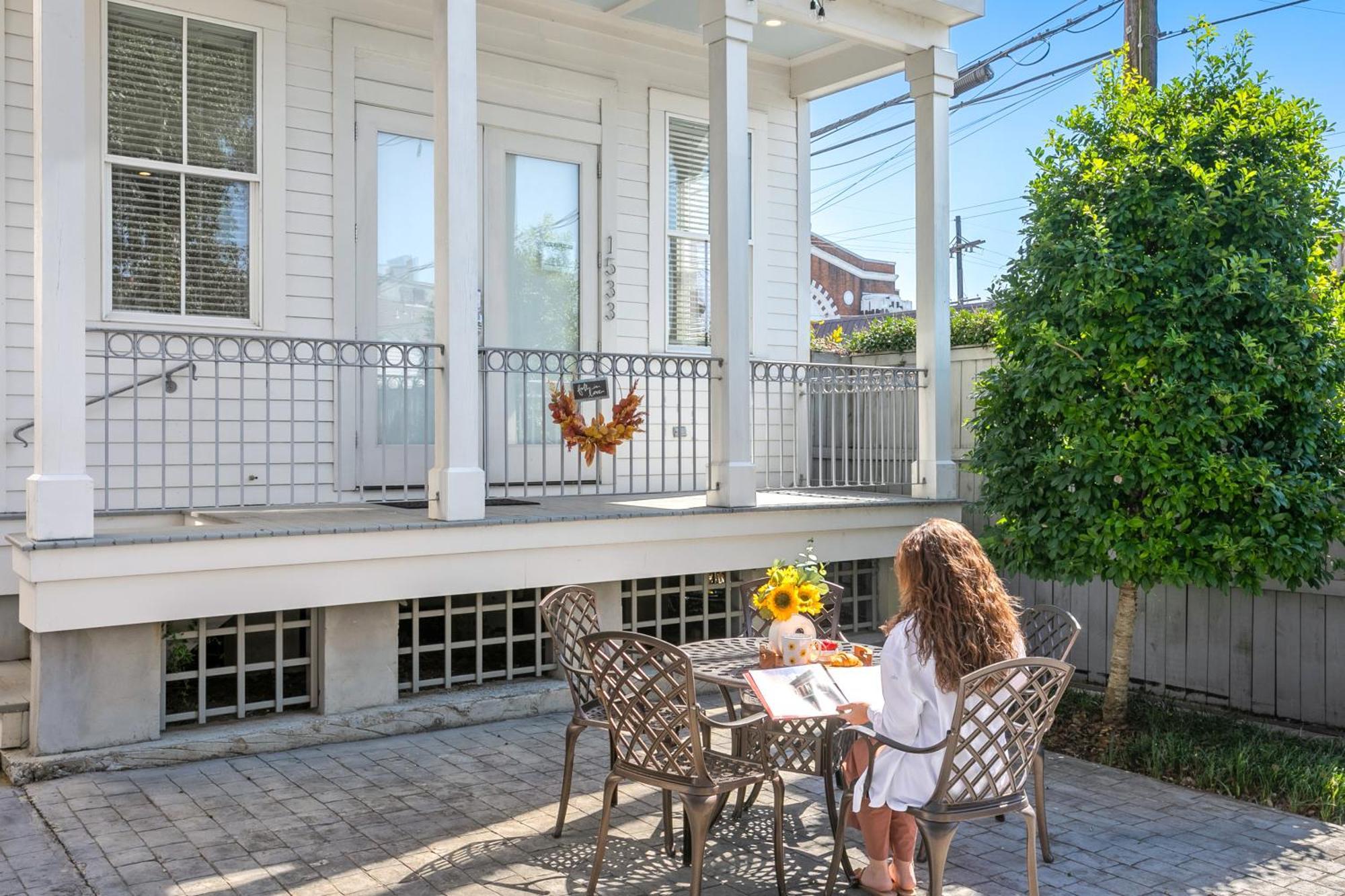 3Br Cottage On Carondelet By Hosteeva 뉴올리언스 외부 사진